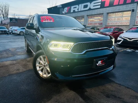 Black 2023 DODGE DURANGO SXT for sale in Merrillville, IN