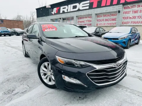 Gray 2023 CHEVROLET MALIBU LT for sale in Merrillville, IN