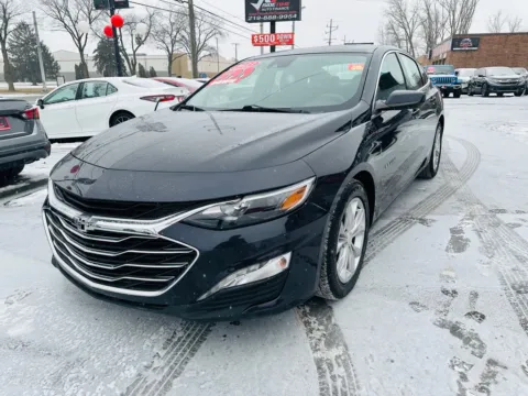 More photos of 2023 CHEVROLET MALIBU LT at Ride Time Auto Finance Broadway, IN