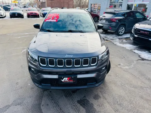 More photos of 2023 JEEP COMPASS LATITUDE at Ride Time Auto Finance Broadway, IN