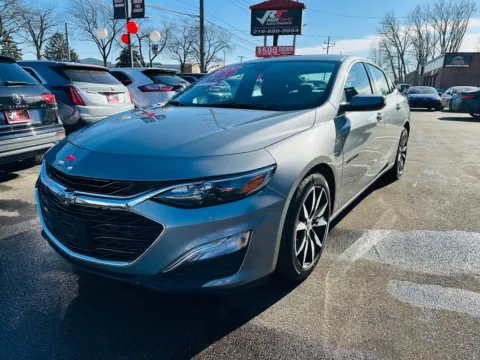 More photos of 2024 CHEVROLET MALIBU RS at Ride Time Auto Finance Broadway, IN