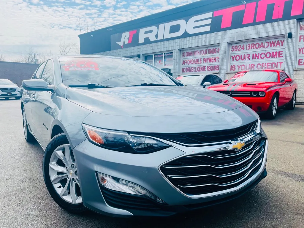 Gray 2024 CHEVROLET MALIBU LT for sale in Merrillville, IN
