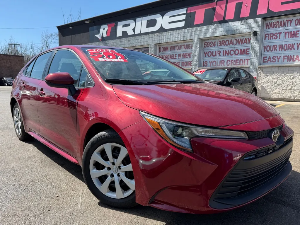Red 2024 TOYOTA COROLLA LE for sale in Merrillville, IN