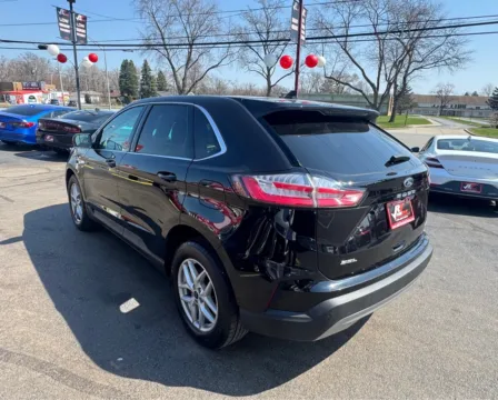 More photos of 2022 FORD EDGE SEL at Ride Time Auto Finance Broadway, IN