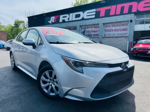 Silver 2022 TOYOTA COROLLA LE for sale in Merrillville, IN