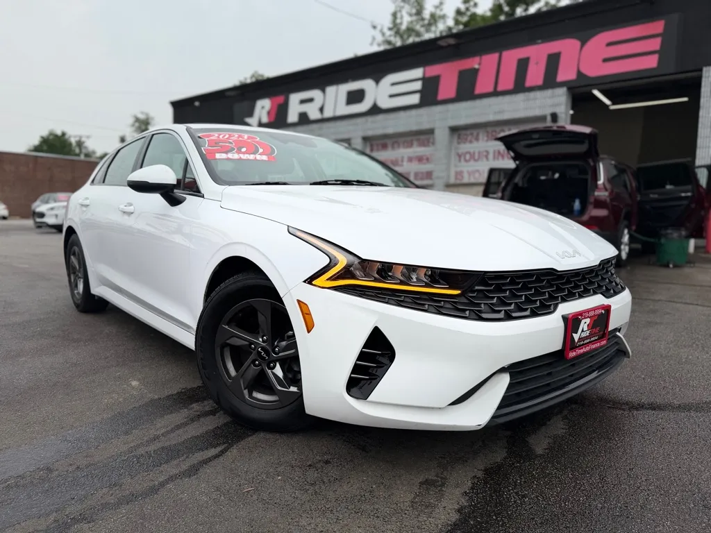 2023 KIA K5 LXS for sale in Merrillville, IN