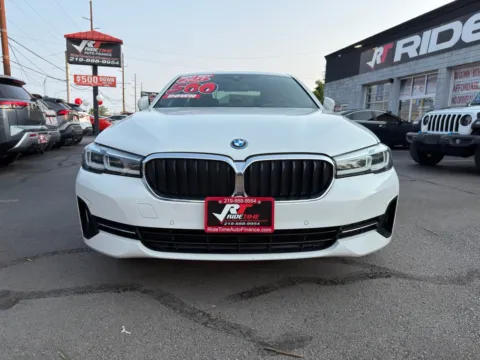 Another view of 2023 BMW 5 SERIES 530E for sale in Merrillville, IN at Ride Time Auto Finance Broadway