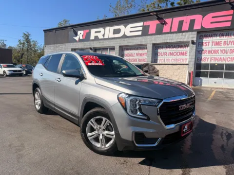 Gray 2024 GMC TERRAIN SLE for sale in Merrillville, IN