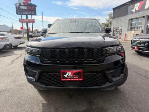 Another view of 2023 JEEP GRAND CHEROKEE LAREDO for sale in Merrillville, IN at Ride Time Auto Finance Broadway