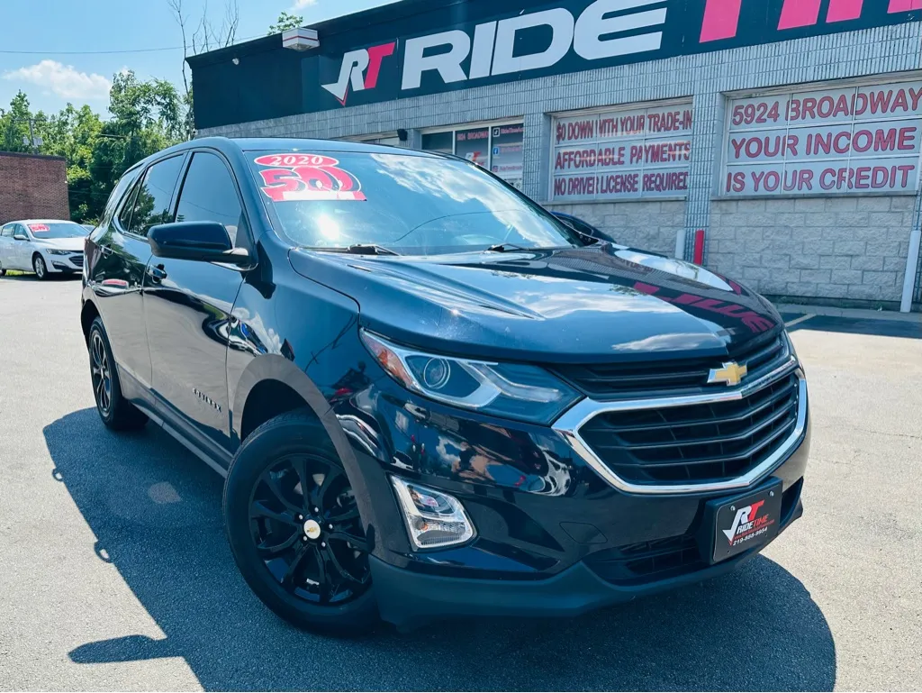 Blue 2020 CHEVROLET EQUINOX LT for sale in Merrillville, IN