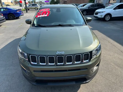 More photos of 2021 JEEP COMPASS LATITUDE at Ride Time Auto Finance Broadway, IN