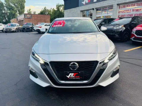 Another view of 2022 NISSAN ALTIMA 2.5 SV for sale in Merrillville, IN at Ride Time Auto Finance Broadway
