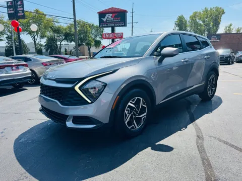 More photos of 2023 KIA SPORTAGE LX at Ride Time Auto Finance Broadway, IN
