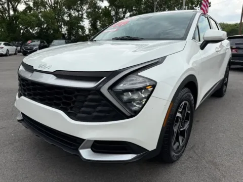 More photos of 2023 KIA SPORTAGE LX at Ride Time Auto Finance Broadway, IN