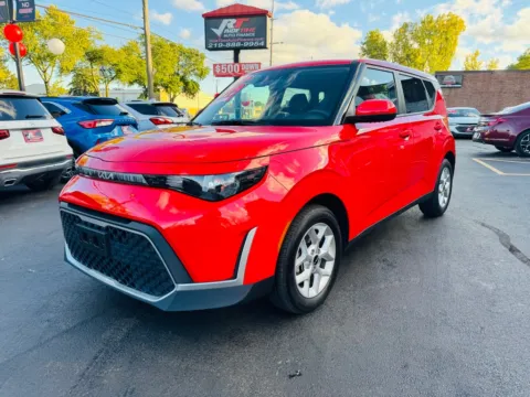 More photos of 2023 KIA SOUL LX at Ride Time Auto Finance Broadway, IN