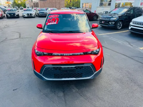 More photos of 2023 KIA SOUL LX at Ride Time Auto Finance Broadway, IN