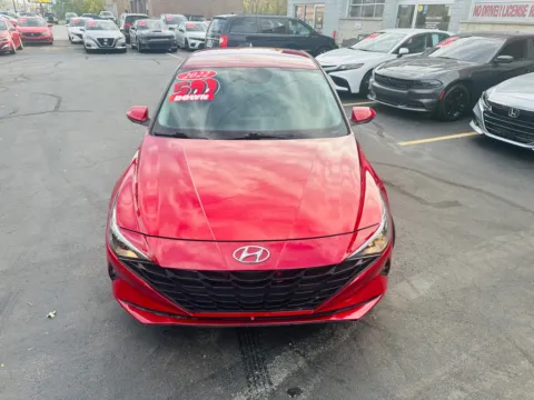 More photos of 2022 HYUNDAI ELANTRA SE at Ride Time Auto Finance Broadway, IN