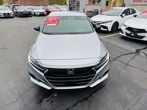 More photos of 2022 HONDA ACCORD SPORT at Ride Time Auto Finance Broadway, IN