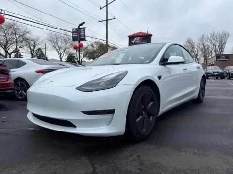 More photos of 2023 TESLA MODEL 3 BASE at Ride Time Auto Finance Broadway, IN