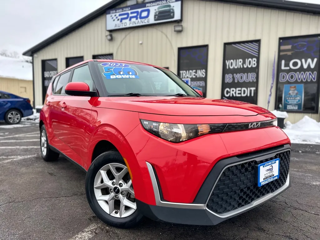 2023 KIA SOUL LX for sale in Crown Point, IN