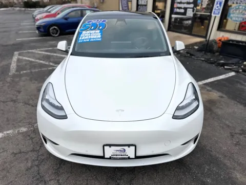 More photos of 2021 TESLA MODEL Y LONG RANGE at Pro Auto Finance, IN