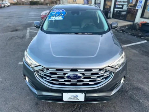 More photos of 2024 FORD EDGE TITANIUM at Pro Auto Finance, IN