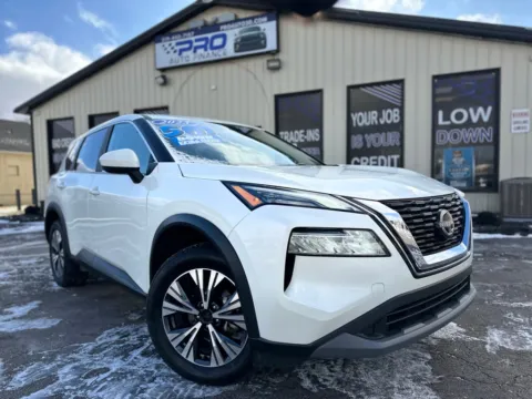 White 2023 NISSAN ROGUE SV for sale in Crown Point, IN