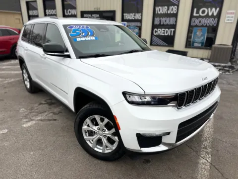 Photos of 2023 JEEP GRAND CHEROKEE LIMITED for sale in Crown Point, IN at Pro Auto Finance