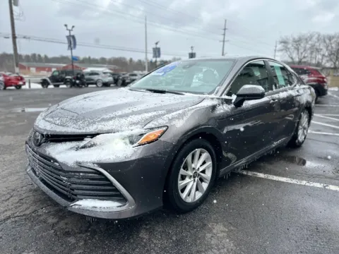 More photos of 2023 TOYOTA CAMRY LE at Pro Auto Finance, IN