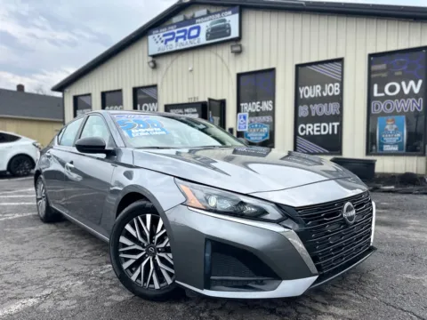 Gray 2025 NISSAN ALTIMA 2.5 SV for sale in Crown Point, IN