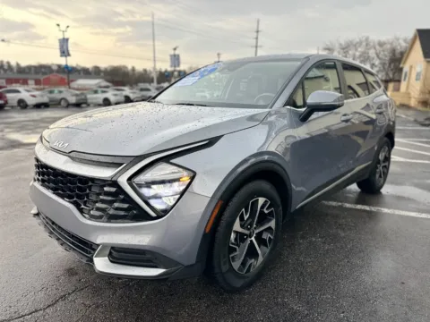 More photos of 2023 KIA SPORTAGE EX at Pro Auto Finance, IN