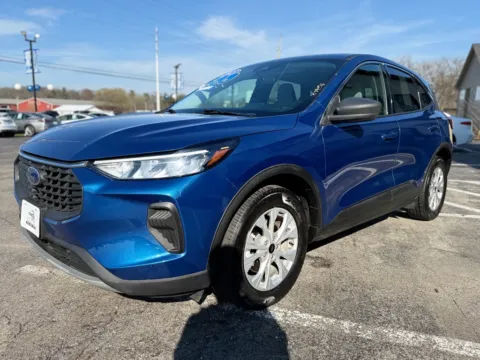 More photos of 2023 FORD ESCAPE ACTIVE at Pro Auto Finance, IN