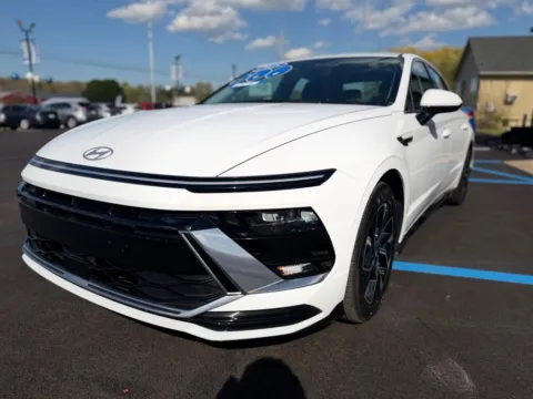 More photos of 2025 HYUNDAI SONATA SEL at Pro Auto Finance, IN