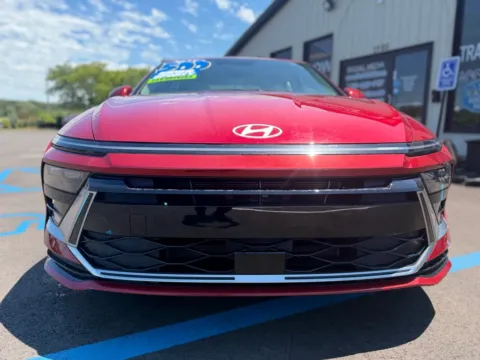Another view of 2025 HYUNDAI SONATA HYBRID SEL for sale in Crown Point, IN at Pro Auto Finance
