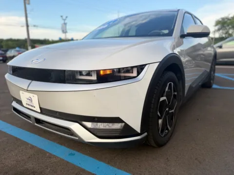 More photos of 2024 HYUNDAI IONIQ 5 SEL at Pro Auto Finance, IN