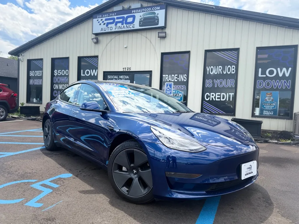 Blue 2023 TESLA MODEL 3 BASE for sale in Crown Point, IN