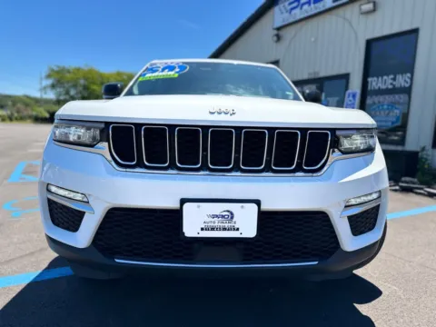 Another view of 2024 JEEP GRAND CHEROKEE 4XE for sale in Crown Point, IN at Pro Auto Finance