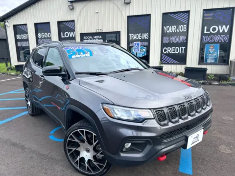 Photos of 2023 JEEP COMPASS TRAILHAWK for sale in Crown Point, IN at Pro Auto Finance