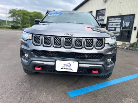 Another view of 2023 JEEP COMPASS TRAILHAWK for sale in Crown Point, IN at Pro Auto Finance