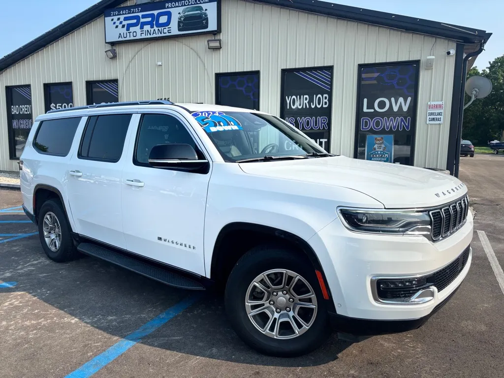 White 2024 JEEP WAGONEER L BASE for sale in Crown Point, IN