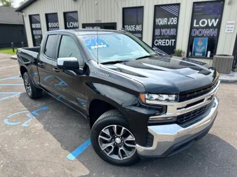 Photos of 2020 CHEVROLET SILVERADO 1500 LT for sale in Crown Point, IN at Pro Auto Finance