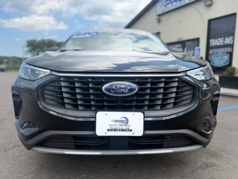 Another view of 2023 FORD ESCAPE ACTIVE for sale in Crown Point, IN at Pro Auto Finance