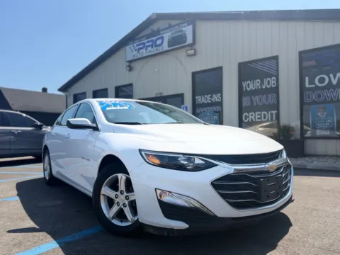White 2024 CHEVROLET MALIBU LS FLEET for sale in Crown Point, IN