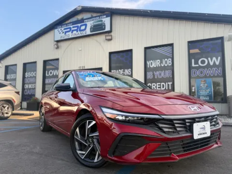 Red 2025 HYUNDAI ELANTRA SEL SPORT for sale in Crown Point, IN