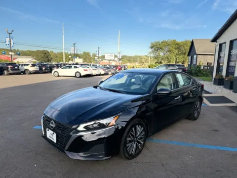 More photos of 2025 NISSAN ALTIMA 2.5 SV at Pro Auto Finance, IN