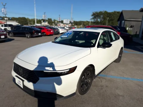 More photos of 2025 HONDA ACCORD SE at Pro Auto Finance, IN