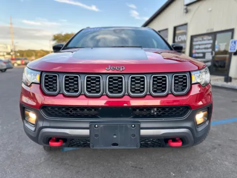Another view of 2025 JEEP COMPASS TRAILHAWK for sale in Crown Point, IN at Pro Auto Finance