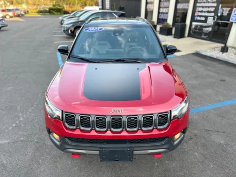 More photos of 2025 JEEP COMPASS TRAILHAWK at Pro Auto Finance, IN