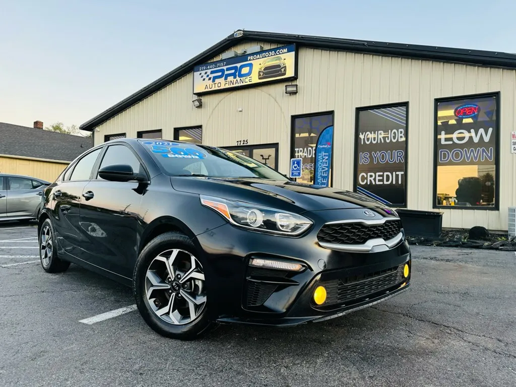 2021 KIA FORTE LXS for sale in Crown Point, IN