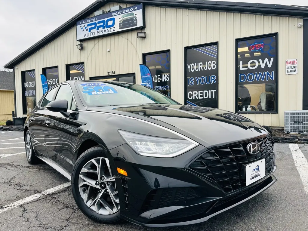 Used 2021 HYUNDAI SONATA SEL for sale in Crown Point, IN at RT Auto ...